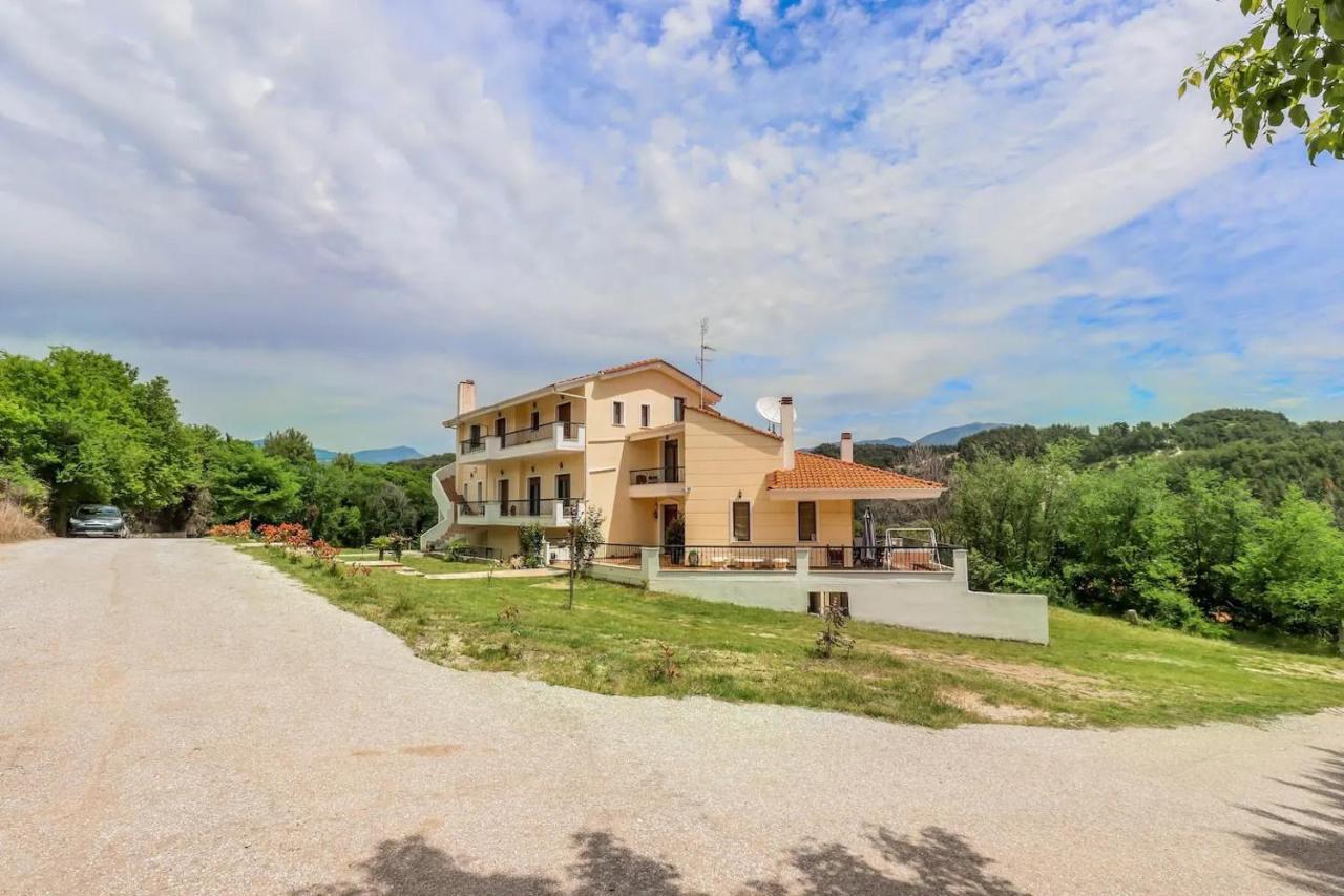 Villa Acropolis Serres Next To Center Ngoại thất bức ảnh